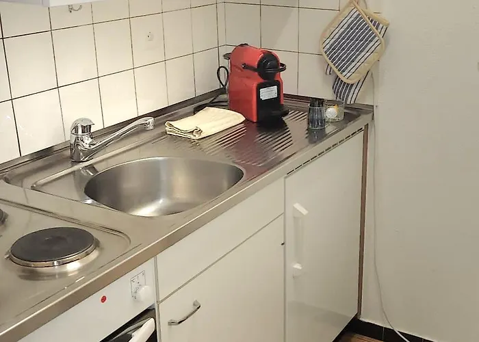 Familienfreundliche 42m2 Mit Gratis Parking Und Wifi Nahe Sportaren Und Torrentbahn Leukerbad