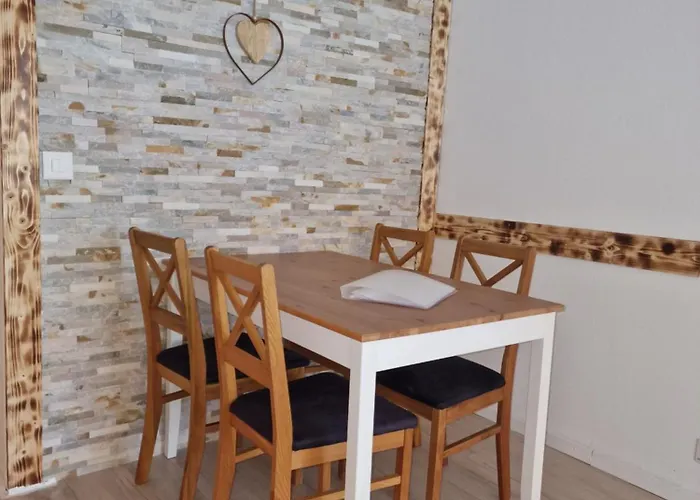 Apartment Familienfreundliche 42m2 Mit Gratis Parking Und Wifi Nahe Sportaren Und Torrentbahn Leukerbad